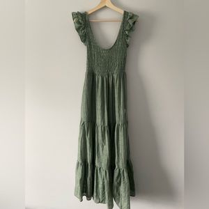 Coco + Jaimeson Maxi Dress ~ Pale Green ~ S